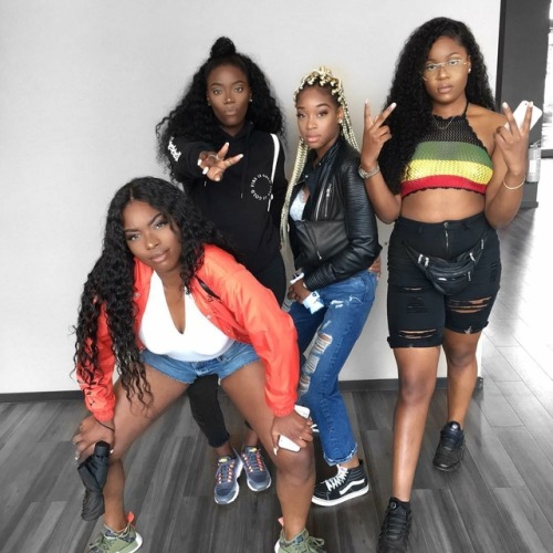 blackgrlsaremagic:@chloekitembo @priscaharris @_debbysmith @nellarose