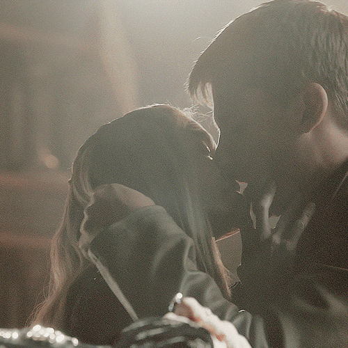 JAIME AND CERSEI LANNISTER + Sharing Their First Kiss On Screen 4.03 | Breaker Of Chains
