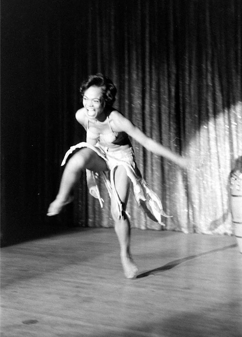 twixnmix:  Eartha Kitt performing at El Rancho Vegas in 1955.Photos by George Silk for LIFE magazine 