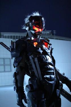 jonomoshimoshi:   Raiden - Metal Gear Rising: RevengeanceCosplay - Hiroshi  