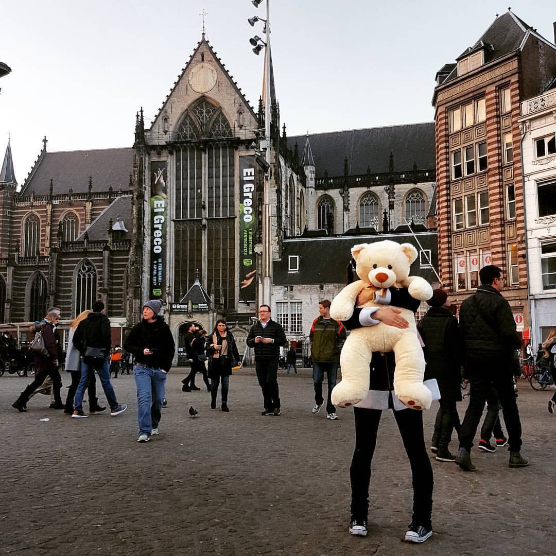 I&rsquo;m shoe shopping in Amsterdam - and the first thing I buy is a huge teddy