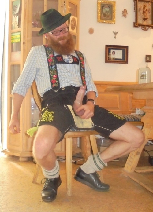 We never realized the penis display possibilities of Lederhosen. 