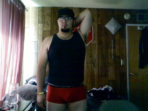fierceisnotenough:  whererainbowsandnerdsmeet:  xerovoltage:  So fuck it Heres a throwback thursday i believe this is my 2nd time participating. 2010, man i Loved living in that room! it was a blast.  lol i’m only down 100 lbs from last october, i