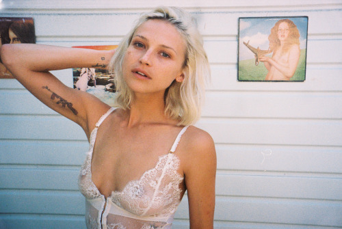 lonelyheartslabel:  Lauren - LA SHOP this bra