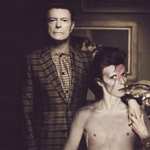 2manymind:  delightedobserverintraining:  roadies-mystery-tour:  chocolateharmonyperson:  awesome!   🎵🙌🎵  💖  Legends 🔥 