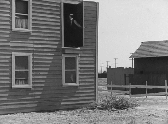 silent–era:“His stunts and acrobatics are never merely stunts and acrobatics… Buster’s stunts 