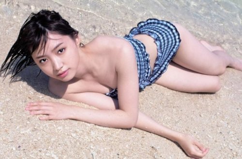 Porn kyokosdog:Ota Yuuri 太田夢莉, Weekly photos