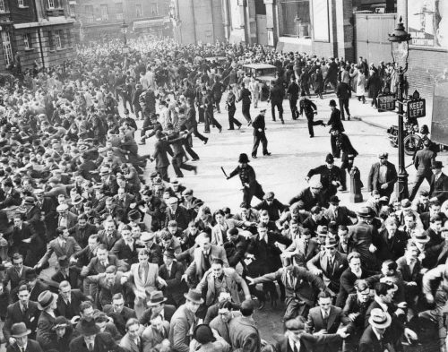 The Battle of Cable Street - When 20,000 Antifascist Workers Fought Back Against the Police and Oswald Mosley’s British Union of Fascists in 1936 Nudes & Noises  