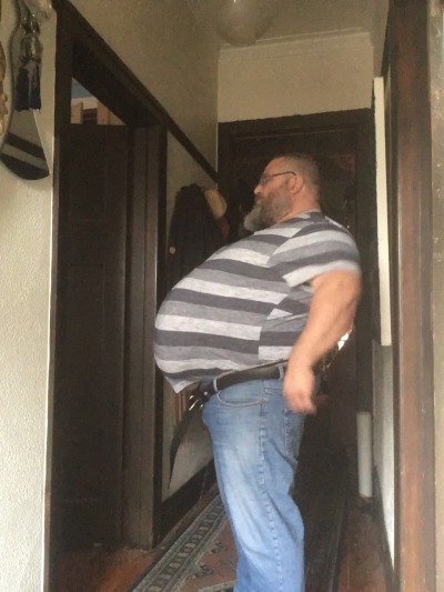 hogslob:Can I still get away with wearing stripes? Let me know. 