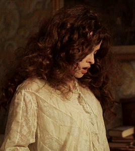 esmesqualor:Helena Bonham Carter in A ROOM WITH A VIEW (1985) — dir. James Ivory