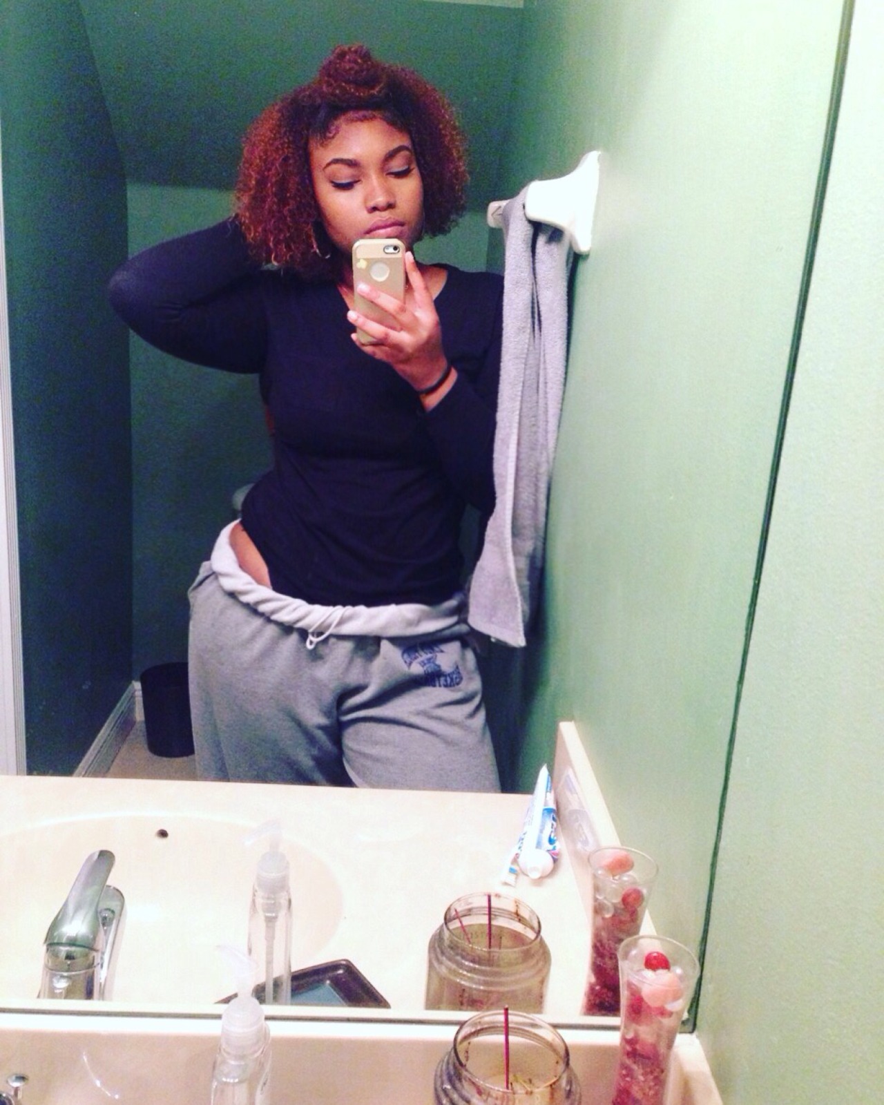 meghanbeda:  jdotslack:  errrthanggoodbitchiworeacondom:  tupvctaughtme:  The lord