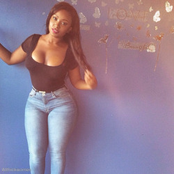 Allthickwomen:  Briana Bette 