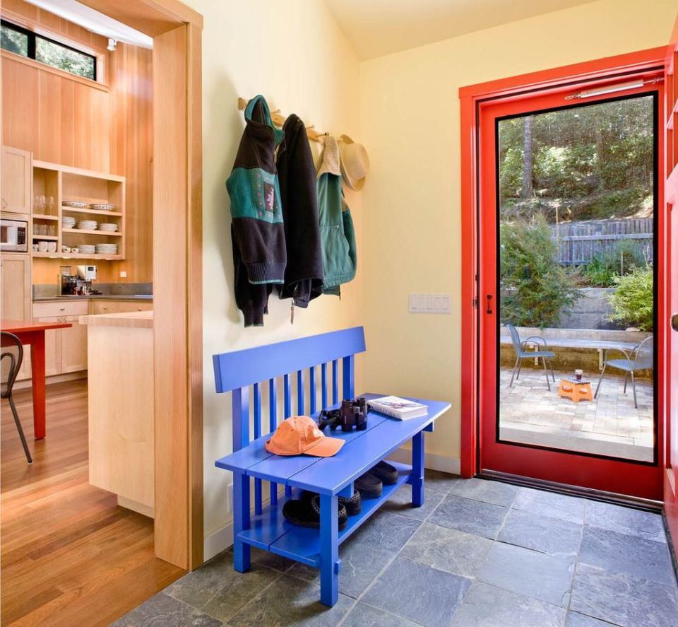 lokifirefox:  Mendocino County House At 840 sq ft, this is techncially too big to