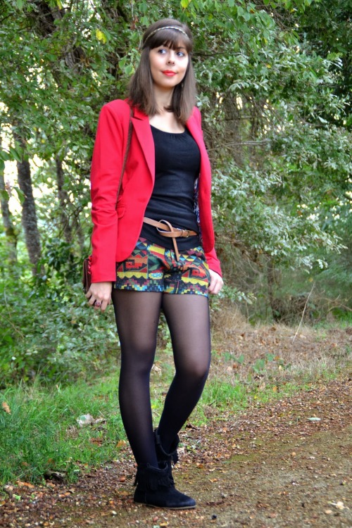 tightsobsession: Nothing else matters. Via Sweety Mely Style. Perfect opaque tights on this cute gir