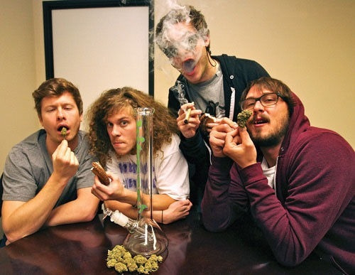 killer-sex-hippie-fest:Reblog if you think your personality is the exact same from Workaholics. I wa