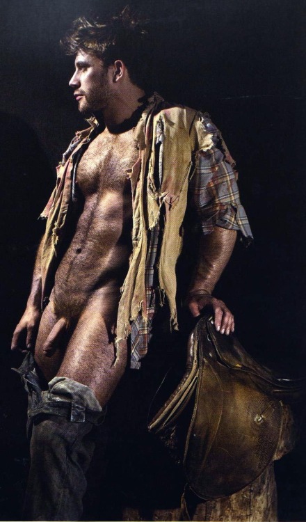 taomn:  Karlose Papastergiou (aka Karlosehair) by Paul Freeman First photo is a self-portrait