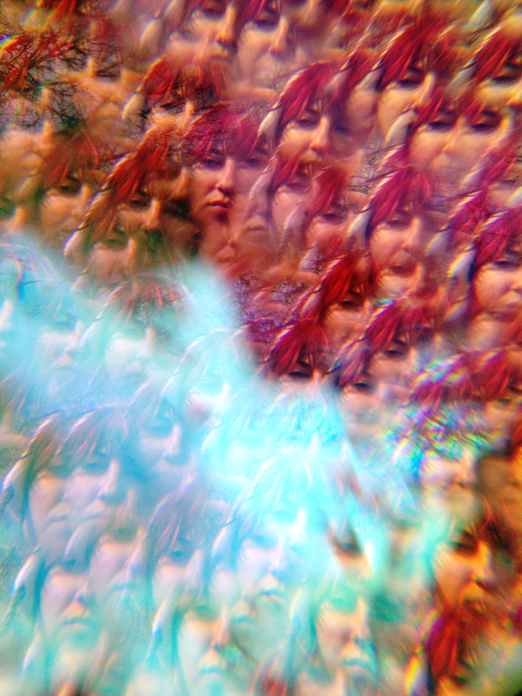 4pea2ce0:  orientaltiger:  H0les: Kaleidoscope Glasses   I reallllly want theae 