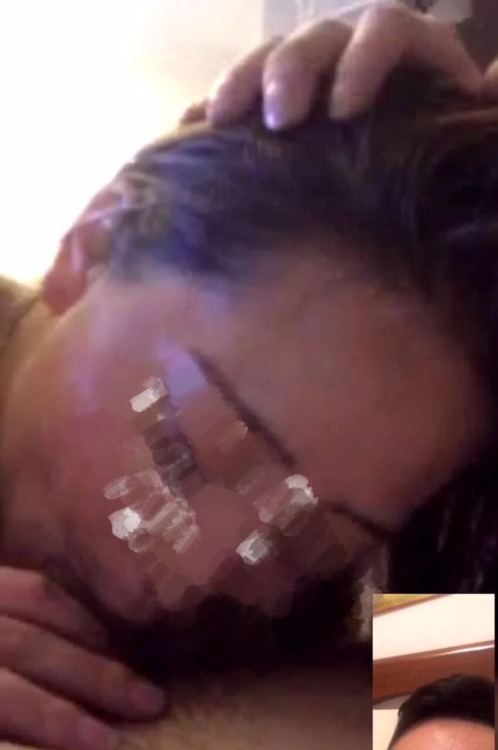 quzhongrensanm: 我舔着单男的大jb 很美味 他夸我的口技不错 我可是只对着我喜欢的大jb才会这么卖力地舔的哦  嘻嘻 如果 能经常尝到这个味道 就更棒了呢