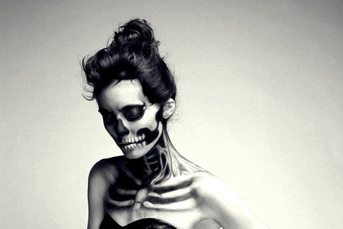 demondickhotbidom:  Zombie MakeUp.
