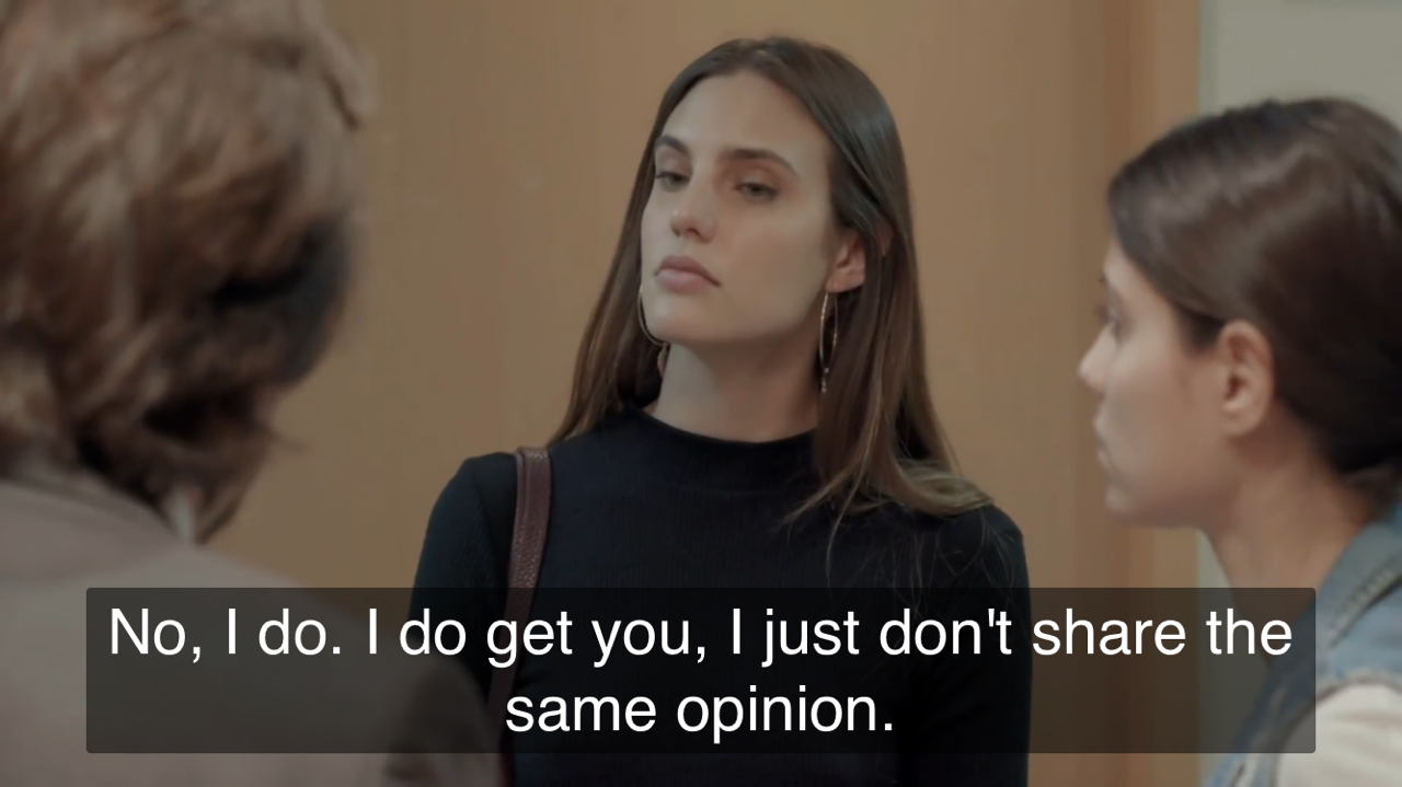justqueeerious:  someone: *tries to attack julianavalentina: (ง'̀-‘́)ง