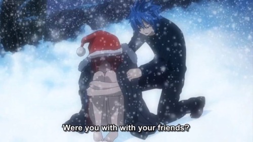 angiecakes1990:  didn’t stop Jellal from looking lol  but hes being a gentleman about it and coverin