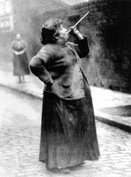 Knocker-Uppers One hundred years ago, before the widespread use of alarm clocks, the phrase “to knock somebody up” meant something a little different. Workers would be awoken in the mornings by people known as “knocker-uppers”.