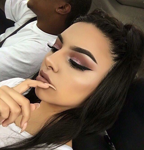 rosyy-coosy:  http://rosyy-coosy.tumblr.com/ 