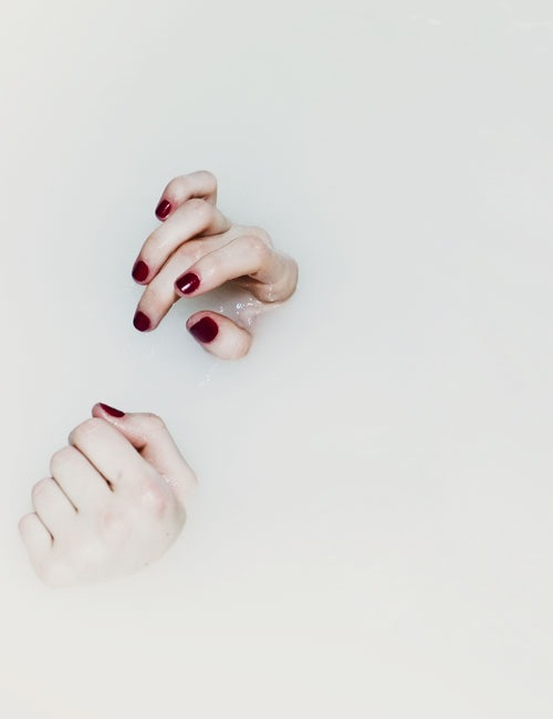 ◄fragile little soul.►