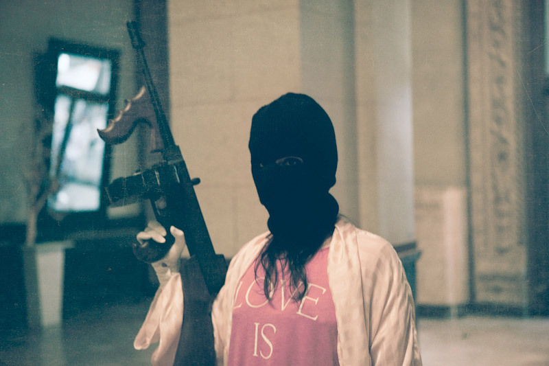 machine-factory:  &lsquo;The Girl Who Robbed a Bank'  - love this photo series