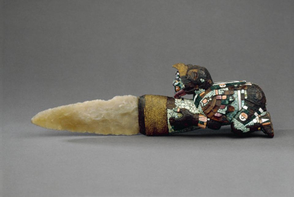 fuckinmiki:  Aztec knife The Trustees of the British Museum The heart’s symbolic