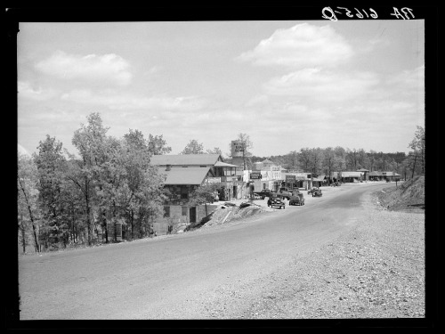 Lake of Ozarks settlement (Missouri, 1936).