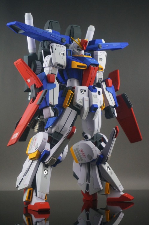 Base Model: Master Grade 1/100 MSZ-010 GUNDAM ZZModeled by: Hui DongBuy Now: Click here to order fro