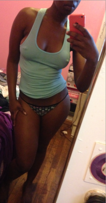 thickblackgirl1:  Fresh out the shower. Who