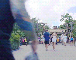 bulletproofatbest:perfect. frenship.