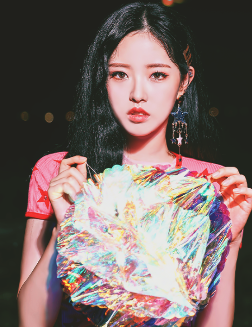 orbitloona: [12:00] 3rd Concept Photo » Go Won ⋄ Heejin ⋄ Olivia Hye