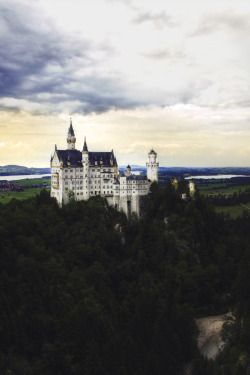 mstrkrftz:  Neuschwanstein by Sebastian Fransson