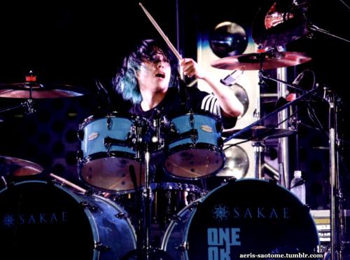 MIGHTY LONG FALL @ YOKOHAMA STADIUM BOOKThese are my scans, please do not remove watermark. Thank yo