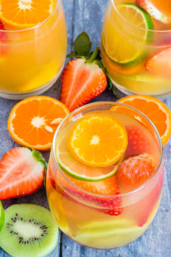 foodffs:  Tropical Sangria RecipeFollow for