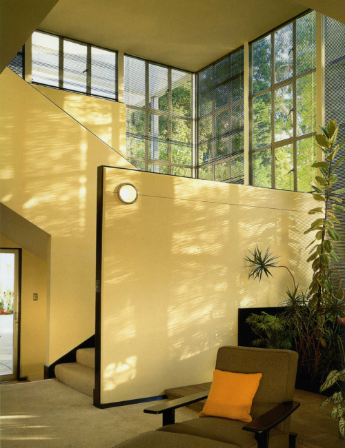 b22-design:Lovell Health House - Los Angeles, California - Richard Neutra - 1929