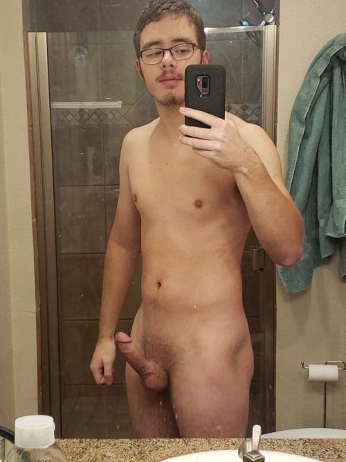 apocalypticpenis2:  https://apocalypticpenis2.tumblr.com/
