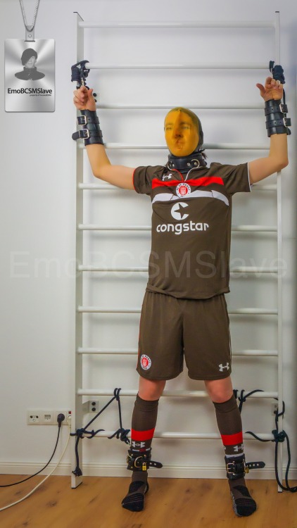 Soccer EmoBCSMSlave tied to wall bars and vacuum mask breath controlledIn the second part of my week