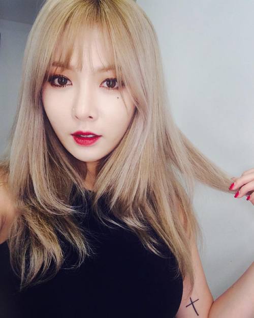 hyunafanbase:  Instagram update: 09/22/2015 
