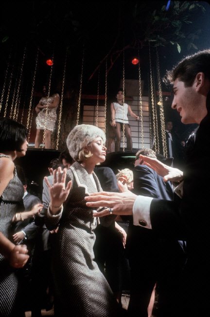 fuckyeahvintage-retro:California, 1965 © Burt Glinn