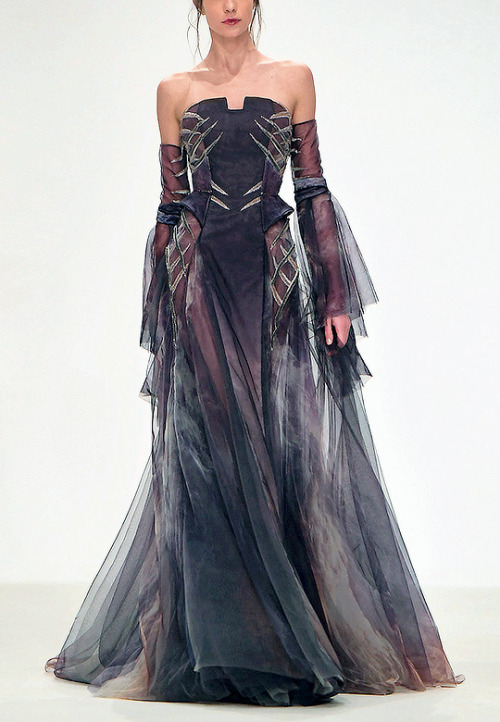 evermore-fashion: Hassidriss ‘She Rises at Dusk’ Fall 2020 Haute Couture Collection