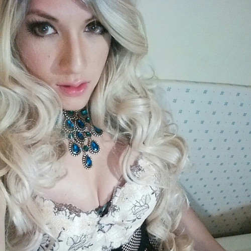 crossdressers-and-cocks: So incredibly cute