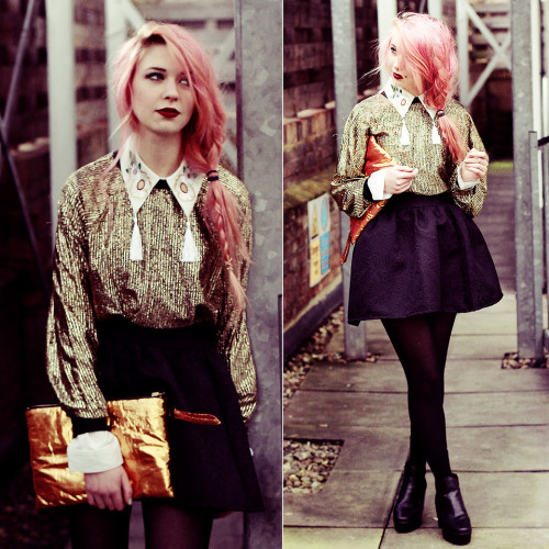lookbookdotnu:  METALLIC  (by Kayla Hadlington)
