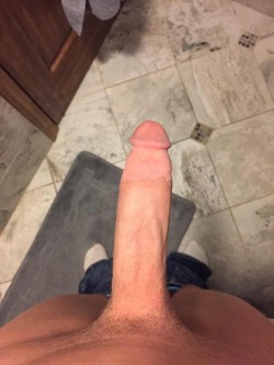 collegeguy185:  jeffreyj0125: twinkcatboy:  “Any comments? Pm’s also welcome :)” posted by 8_inches_ via /r/MassiveCock http://ift.tt/1ilc9N8  Um……  To see more hot pics like these, please follow! Reblogging what I like, and what turns me on.