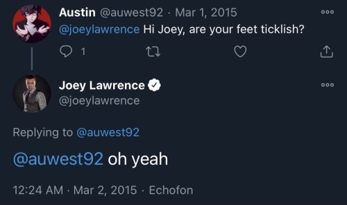 ticklishmalecelebrities:Joey Lawrence (actor)- Joey confirmed on Twitter that his feet are indeed ticklish. 
