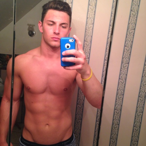 teensbodybuilding:  My friend Kyle is trying to get into fitness modeling and wanted me to send out some of his photos!