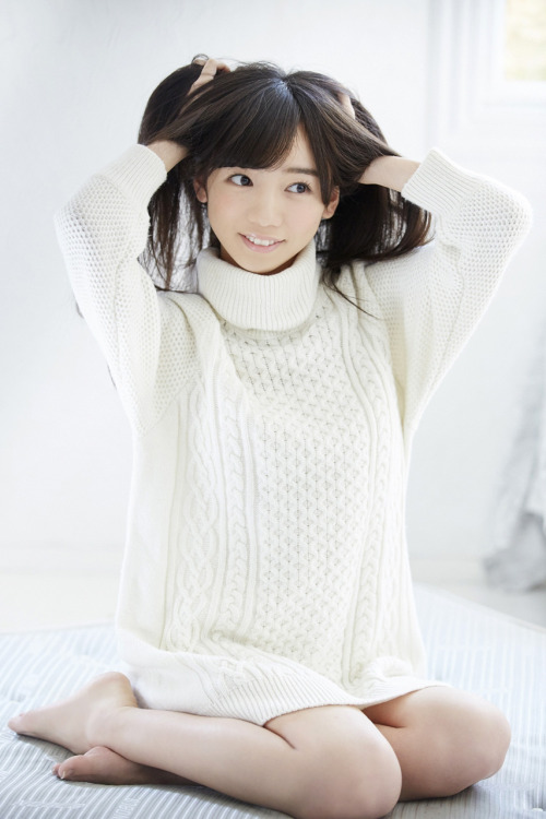 yic17: Saito Kyoko (Keyakizaka46) | Hustle Press 2016.12.24 Issue #1